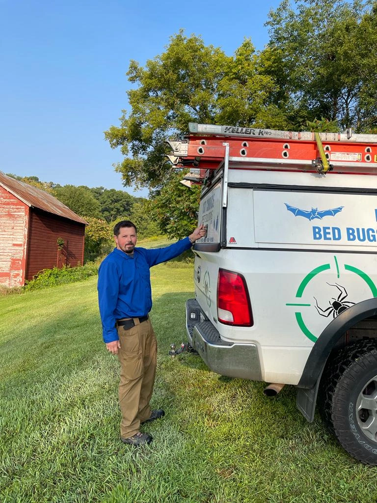 Pest exterminator in Fall Creek, WI